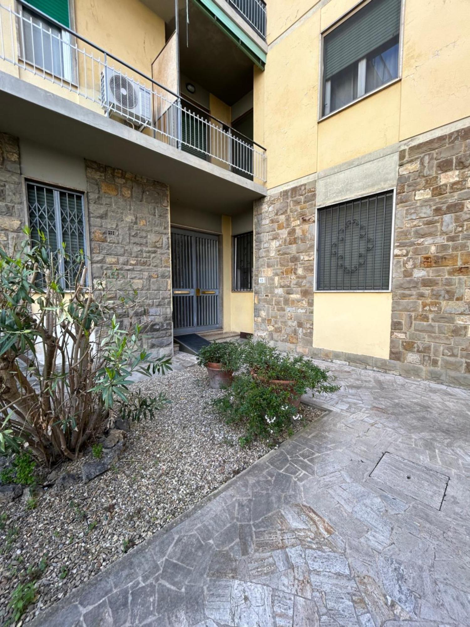 Appartamento Incantevole Con Patio Florencja Zewnętrze zdjęcie